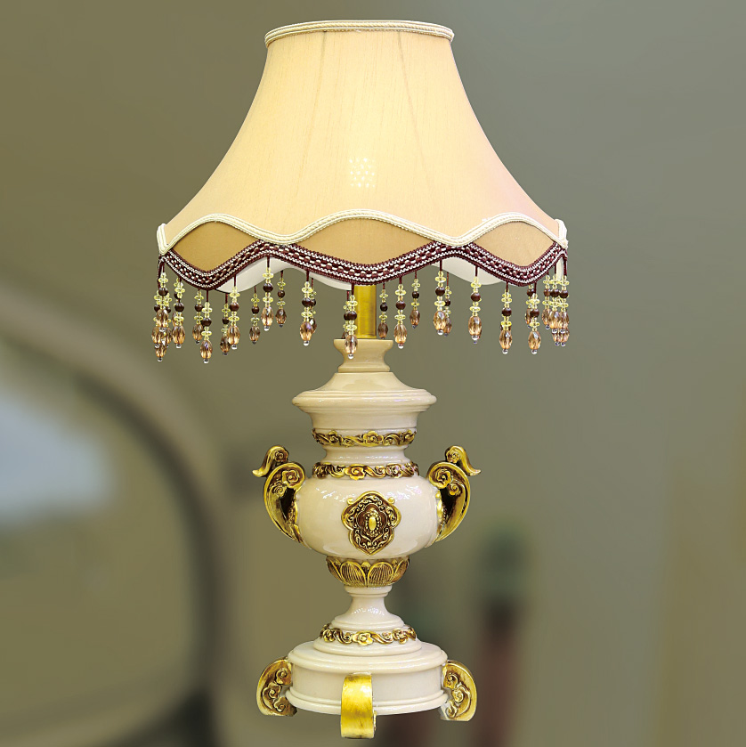Vì sao đèn bàn phong cách cổ điển lại được ưa chuộng?