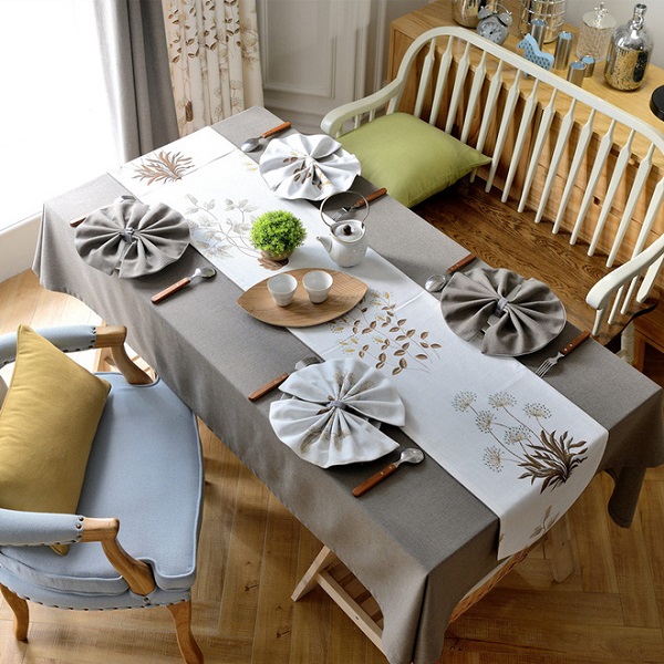 Nguyên tắc và các cách trang trí bàn ăn đẹp mắt tại nhà