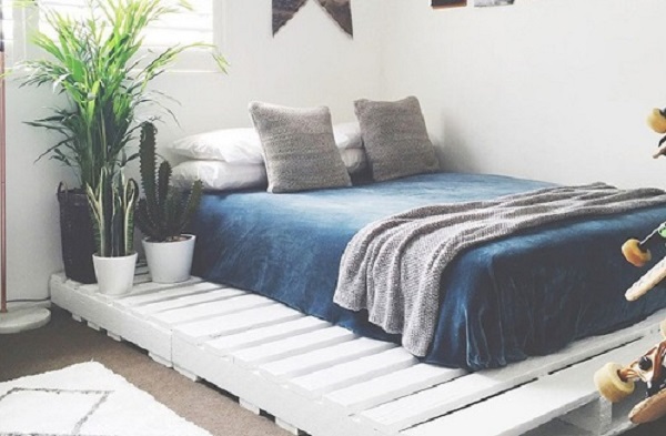 Giường ngủ gỗ pallet