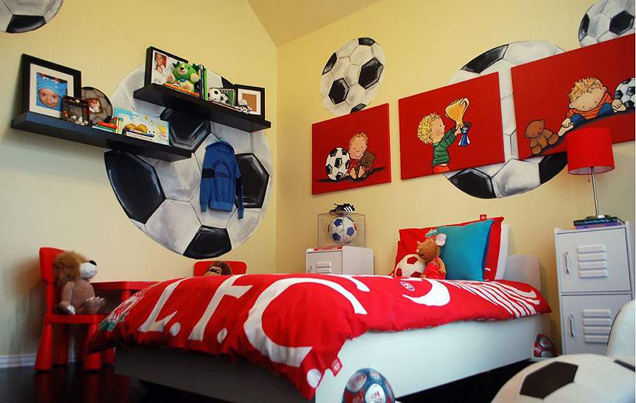 Trang trí phòng ngủ bé trai phong cách thể thao
