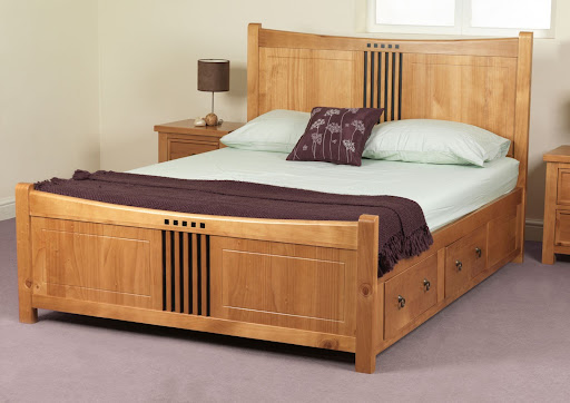 Vì sao mẫu giường gỗ cao cấp được nhiều gia đình ưa chuộng?